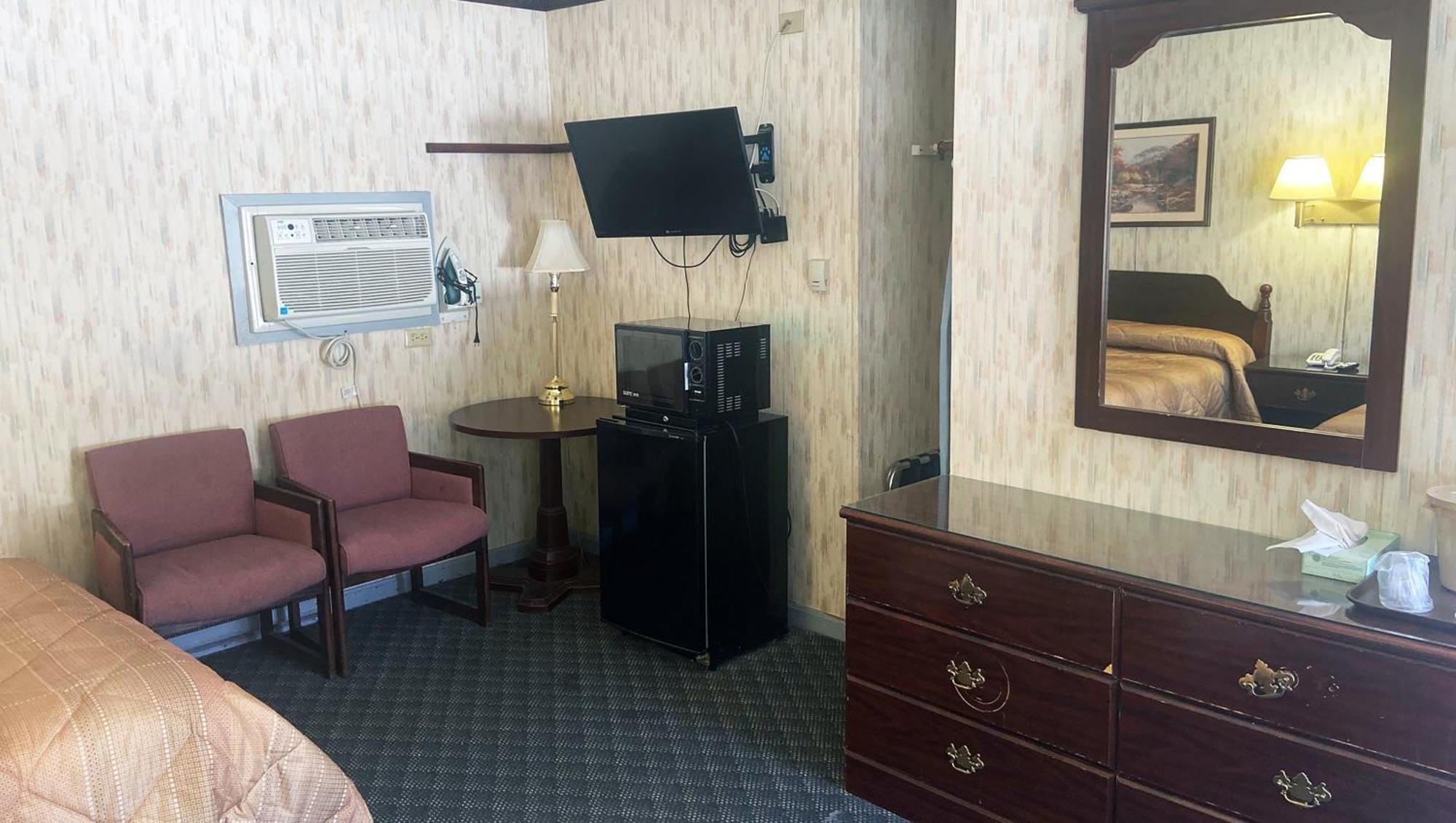 Pleasant Valley Motel West Stockbridge Dış mekan fotoğraf